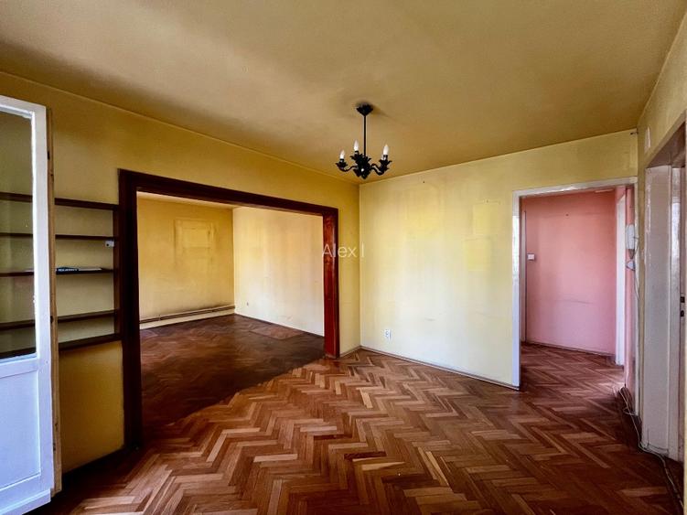Apartament 4 camere, parter inalt zona Punctele Cardinale - comision zero - 12