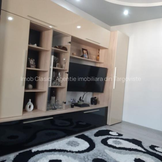 Vanzare apartament 3 camere, confort II, micro 9 Targoviste