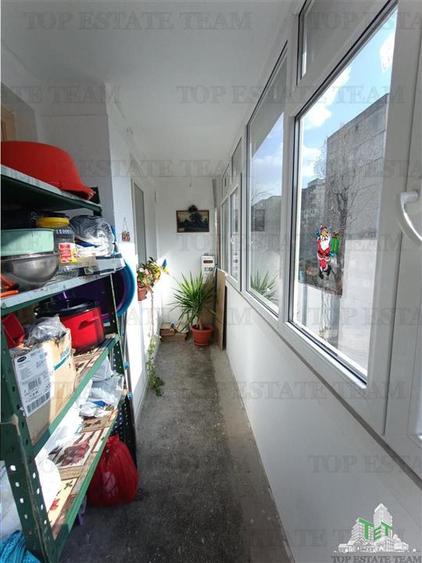 Apartament luminos cu doua camere pe Calea Giulesti cu balcon de aproape 12mp la