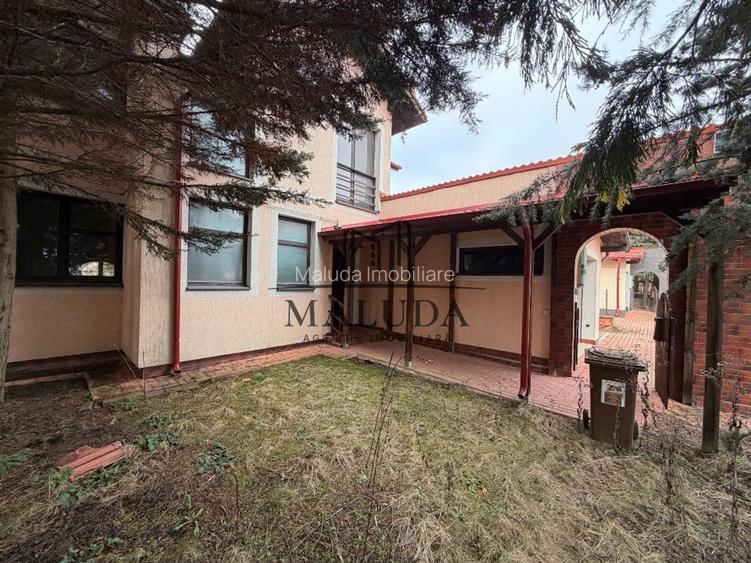 Casa 4 cam., Stefanesti, SU: 164mp., Teren: 462mp - 2