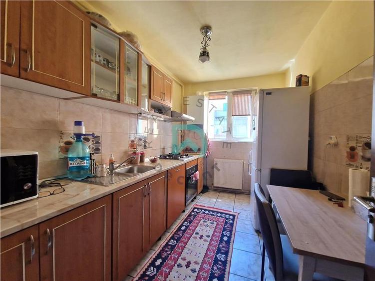 Apartament 4 camere, Tractorul, Brasov