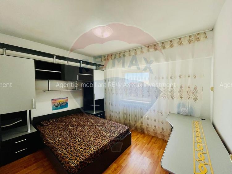 Apartament cu 3 camere de închiriat în zona Turnisor - 3
