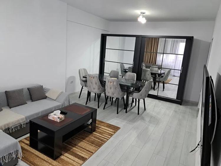 2 Camere, decomandat, balcon, mobilat/utilat, PARCARE INCLUSA, 5 minute Metrou