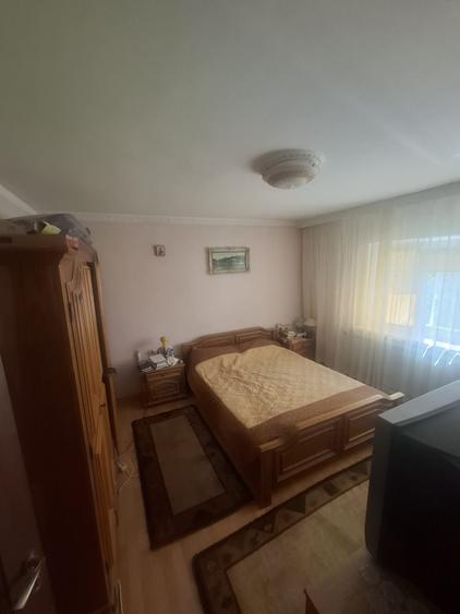 Inchiriere apartament 3 camere mobilat -Casa de Pensii Mall Vitan-PARCARE