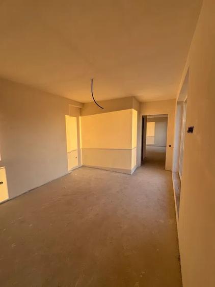 Apartament cu 3 camere,etaj intermediar,Marasti zona fabricii