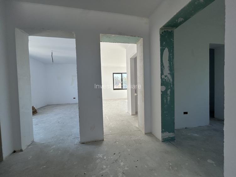 Casă individuală, 5 camere, construcție nouă — Valea Lupului, Strada Soarelui