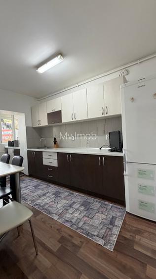 Apartament cu 3 camere de inchiriat in Racadau ,et 1/4 cu loc de parcare - 5