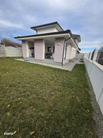 Casa noua de vanzare 4 camere in Alba Iulia zona foarte buna