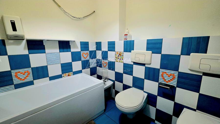 Apartament cu 5 camere-239 mp.+ terasa 358 mp. Prelungirea Ghencea 281- parter - 30