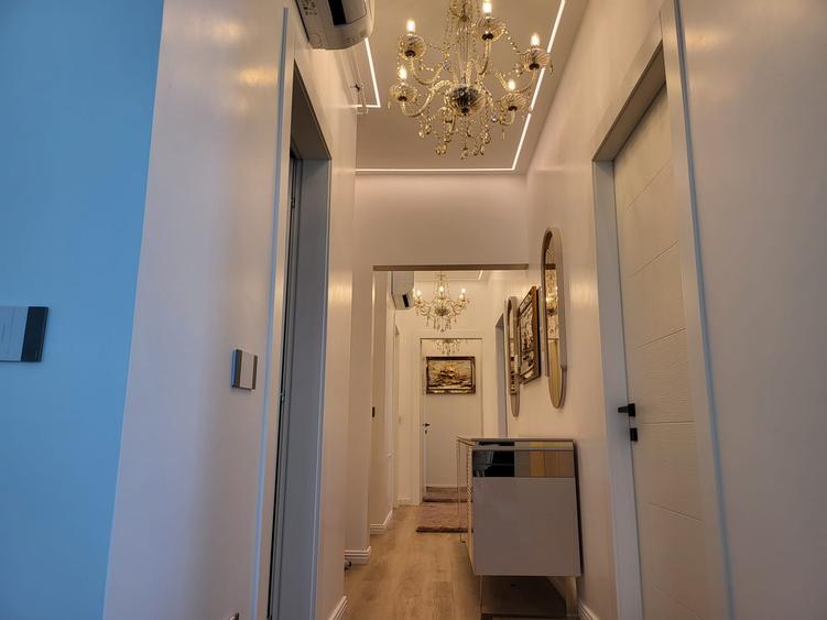 Mamaia apartament 4 camere vedere lac