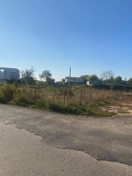OCAZIE SE VINDE TEREN INTRAVILANT 2700MP PENTRU CONTRUCTII IN ZONA FUNDENI