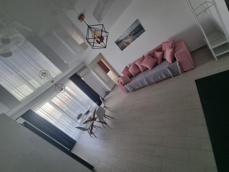 Apartament 3 camere frontal Lac Siutghiol
