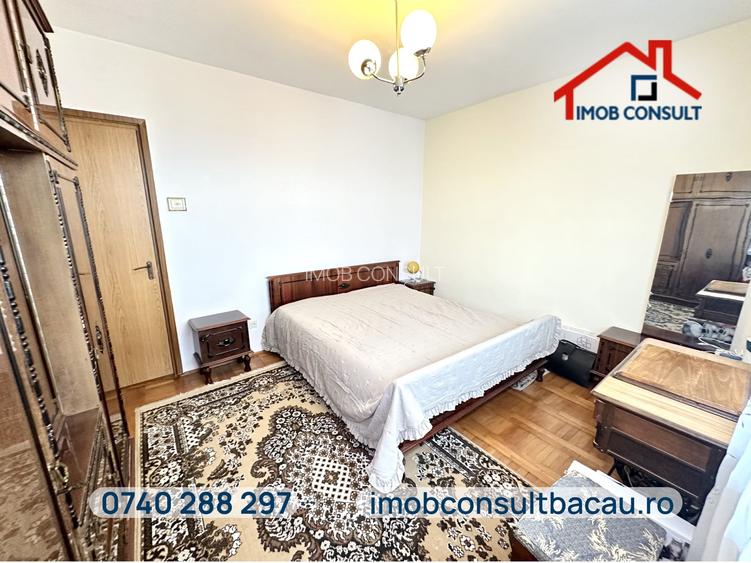 3 camere la preț de 2! Apartament decomandat, Str. Miron Costin–64.000 € |CE1822 - 2