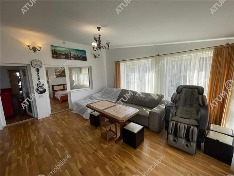 Casa cu 8 camere si 800 mp curte in zona Calea Poplacii Sibiu