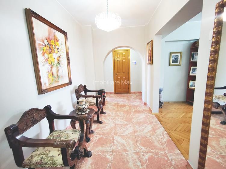 Vanzare 4 cam modern,complet renovat 100 mp, boxa si parcare ADP zona Parlament - 10