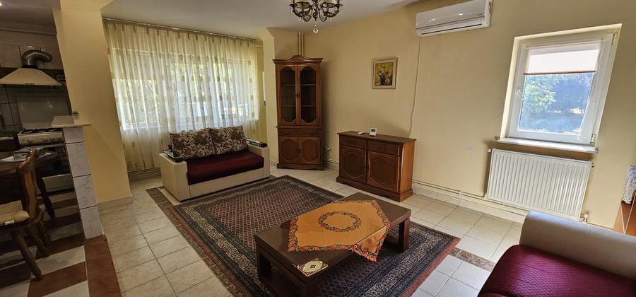 City / apartament 2 camere /parter
