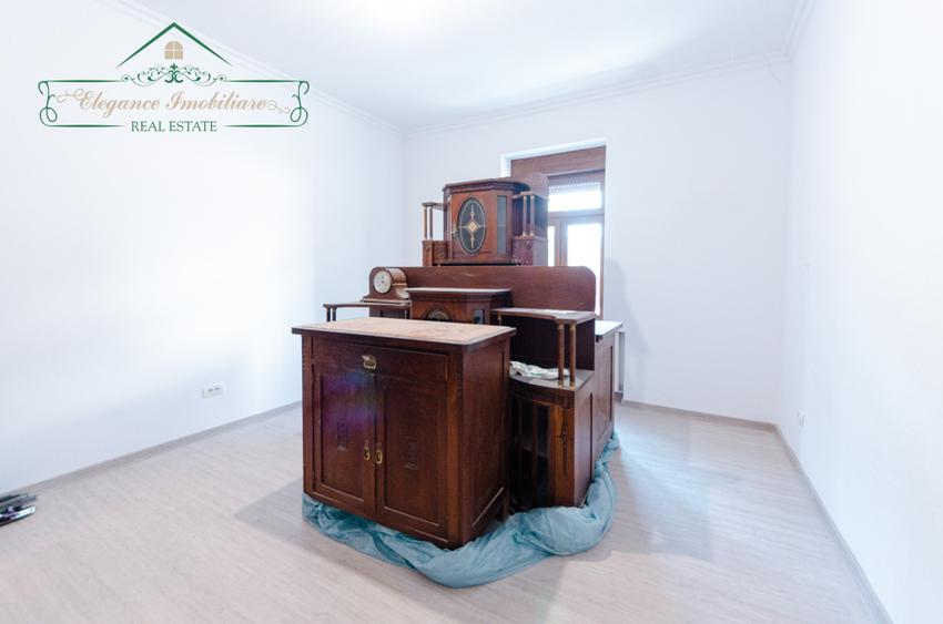 Apartament cu 2 camere la curte comuna si centrala proprie ,zona Centrala , Arad