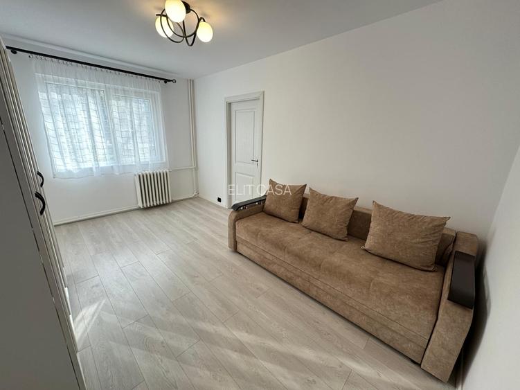 Apartament cu 2 camere, parter, zona Podu Ros - 2