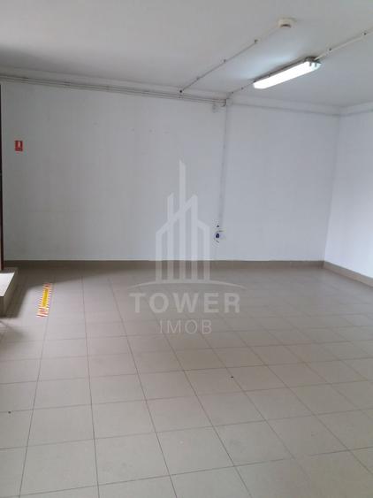 Hala industriala de 530 mp cu spatiu de birouri si baie