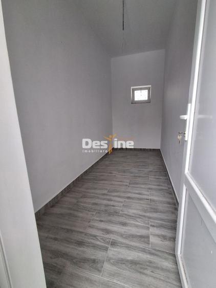 CASĂ tip duplex, situata in Valea Adanca