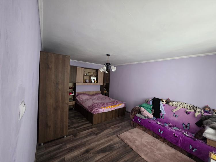 Vand casa zona Calugareni Deva