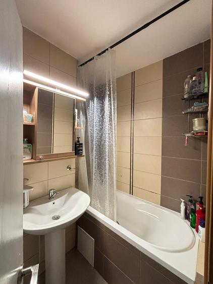 Apartament 2 camere 50mp zona Crisan mobilat utilat 60.000eur neg