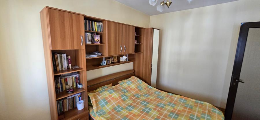 3 camere de vanzare, etajul 9, Focsani