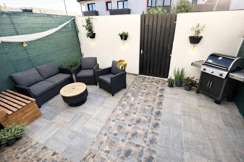 Casa de Mijloc in Triplex - 3 camere - Mobilata Utillata - Disponibila Imediat!