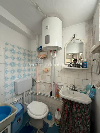 Casa cu 2 camere in curte comuna, semidecomandata, 52mp utili - Iosefin - 6