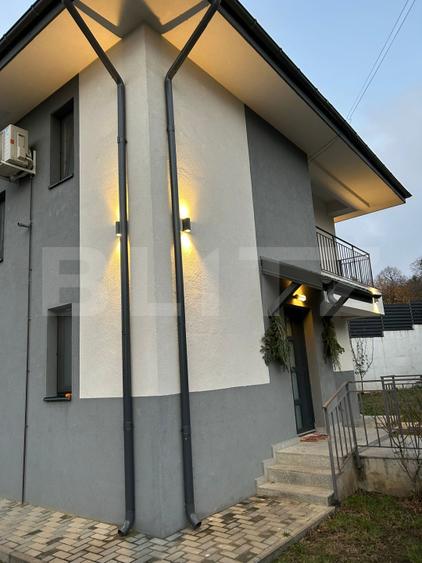 Casa , 4 camere, 100 mp utili, 390 mp teren, zona Bucium