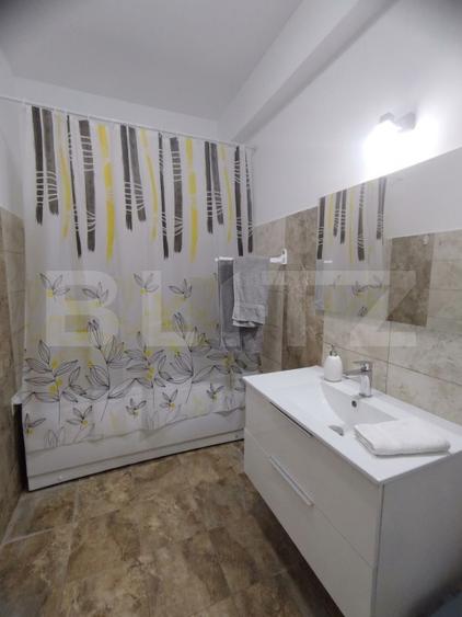 Apartament 2 camere decomandat, 54 mp, loc parcare, zona Lunca Cetatuii