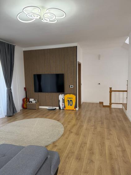Duplex de vanzare , 120 mp utili zona ,VIVO