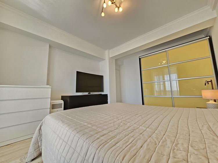 Iancu Nicolae-Apartament tip Penthouse- 150 mp total, cu doua parcari