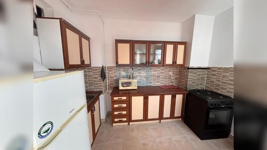 Apartament cu 2 camere de închiriat, Piața Cipariu - 4