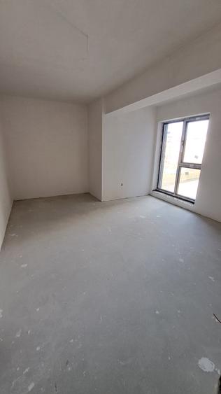 Jiului-Poligrafiei, 3 camere de vanzare,,4/5, an 2026, decomandat, 102 mp