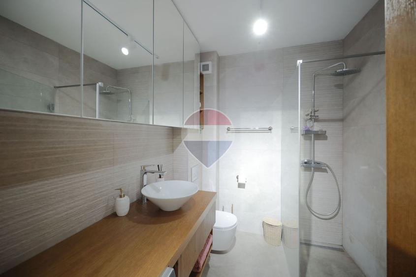 Apartament cu 2 camere de vânzare în zona Ultracentral