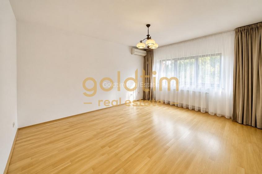NOU!!!SUPERB/ VILA INDIVIDUALA/GARAJ/ CURTE GENEROASA/GRDINA MATURA/BANEASA - 5