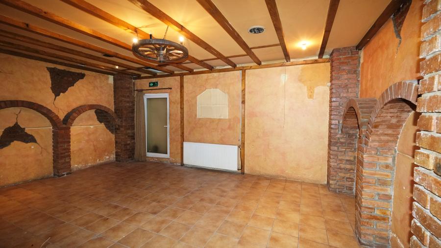 Vanzare 140 mp spatiu comercial zona buna cu 2 intrari langa metrou Orizont