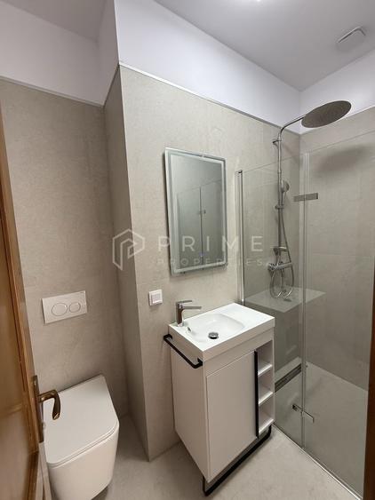 Casă modernă de închiriat | 3 dormitoare I Zonă Centrală I Panouri