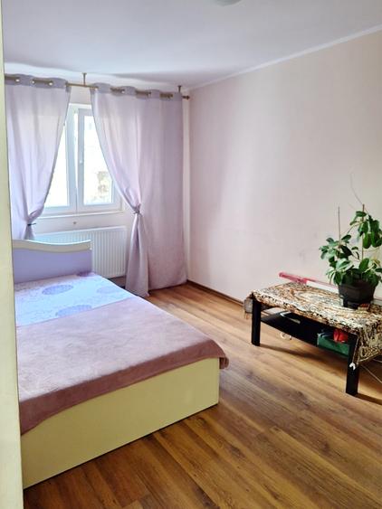 Ocazie! Apartament 3 camere metrou N. Grigorescu 600 m, parcare, instalatii noi