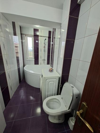 INCHIRIEZ APARTAMENT 2 CAMERE ZONA VIVO CONSTANTA