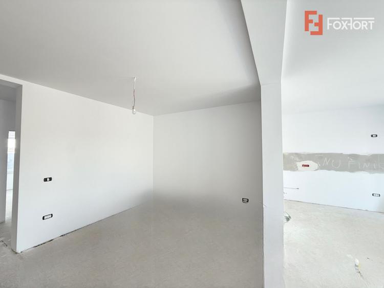 COMISION 0% Apartament cu 4 camere si terasa de 20 mp - Torontalului