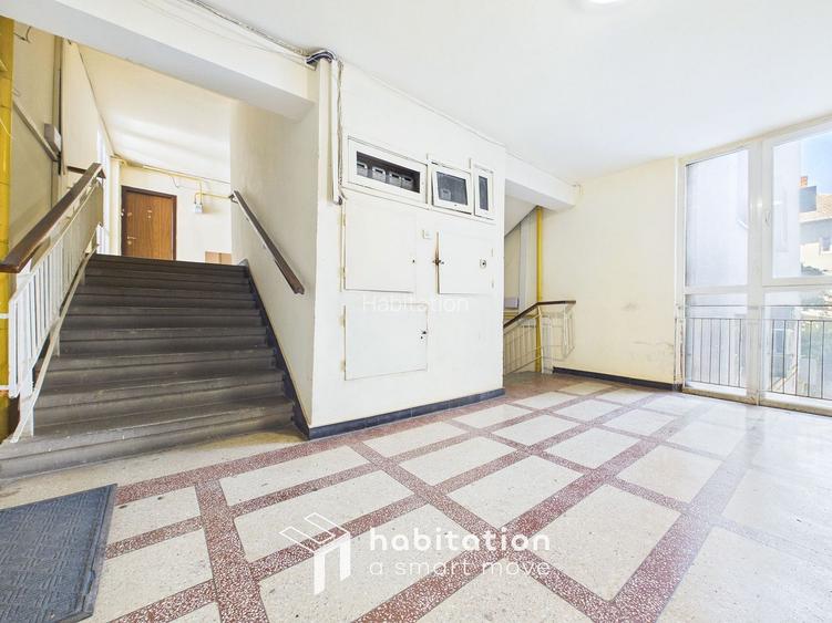 Apartament spatios cu 4  camere, Piața Unirii - Punctele Cardinale - 25