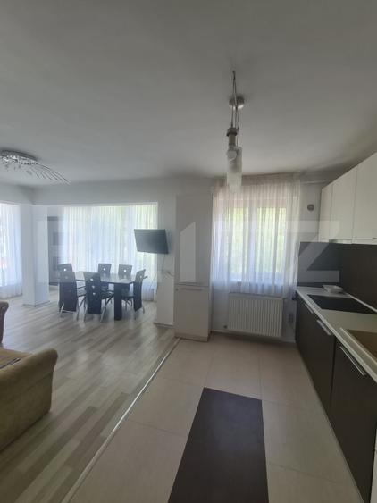 Apartament cu 3 camere, parcare inclusa in pret, zona Florilor