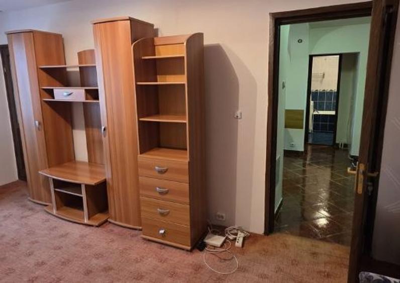 Dristor,Metrou,bl.1982,reabilitat,DECOMANDAT,mobilat,utilat,balcon inchis,AC