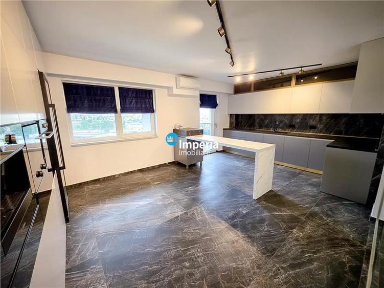 Penthouse Ready to Move! 5 camere 390MP!
