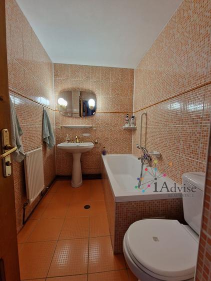 Apartament spațios, decomandat, în cartierul Noua