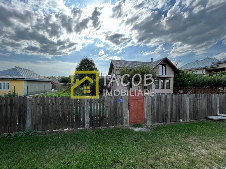 Casa la gri si teren 1070 mp, loc Dumbrava(Itesti), jud Bacau