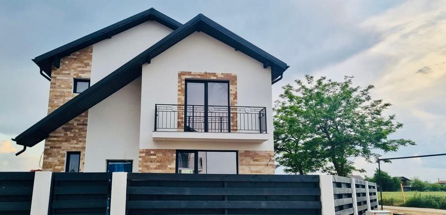 Casa modernă 4 camere de vânzare în Berceni, Ilfov – gata de mutare, Asfalt