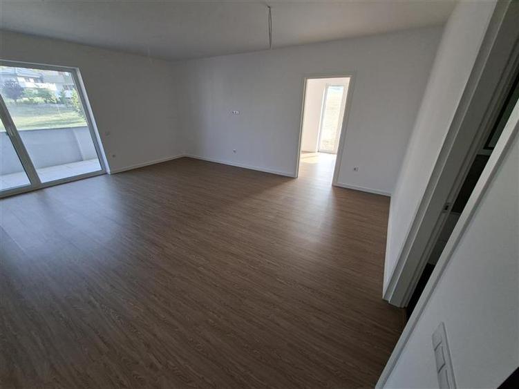 Comision 0%! Vanzare apartament 2 camere finisat bloc nou 4 km de Auchan Iris, C